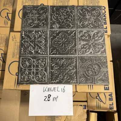 Kavel 16 Wandtegel Decor 15 x 15 cm